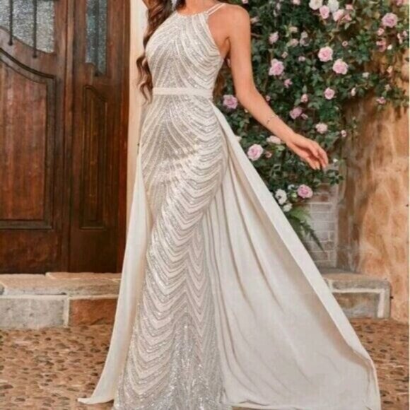 Silver,  O Neck, Sleeveless,  Detachable Skirt, Sequined Mermaid Gown - Picture 6 of 15